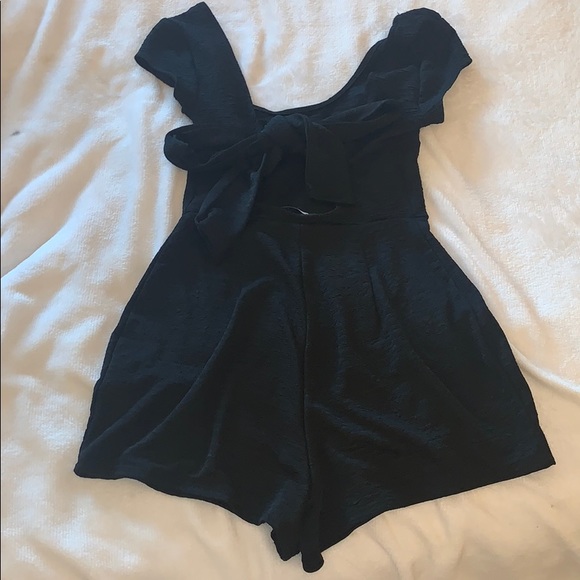black sleek romper urban outfitters - Picture 3 of 5